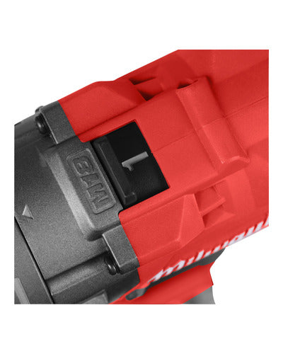 Taladro percutor Milwaukee M18 FUEL FPD3-0X — Sin batería — detalle; los accesorios solo se incluyen si se detallan en el suministro